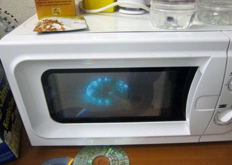 Microwave ovens are bad for your health true or false? We've got the