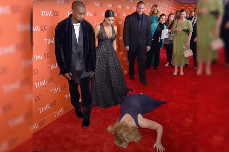 23 embarrassing Red Carpet moments that will make you cringe so bad