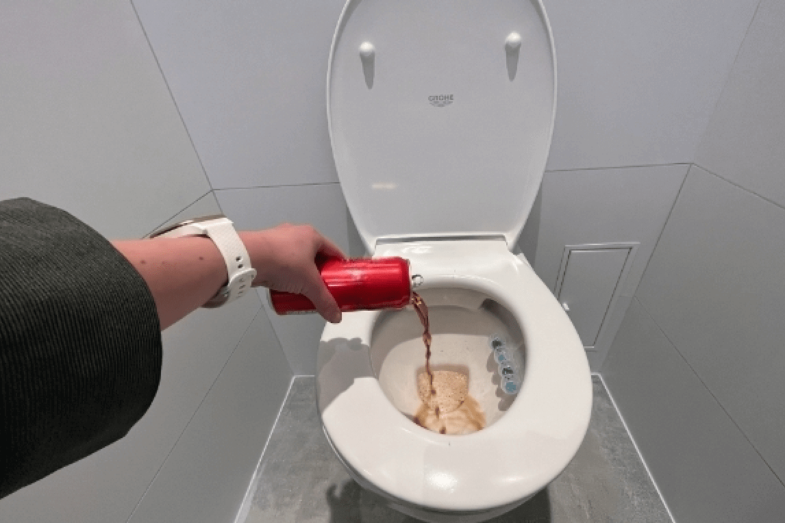 CleaningHackJohn's latest discovery Coke is a cleaning powerhouse